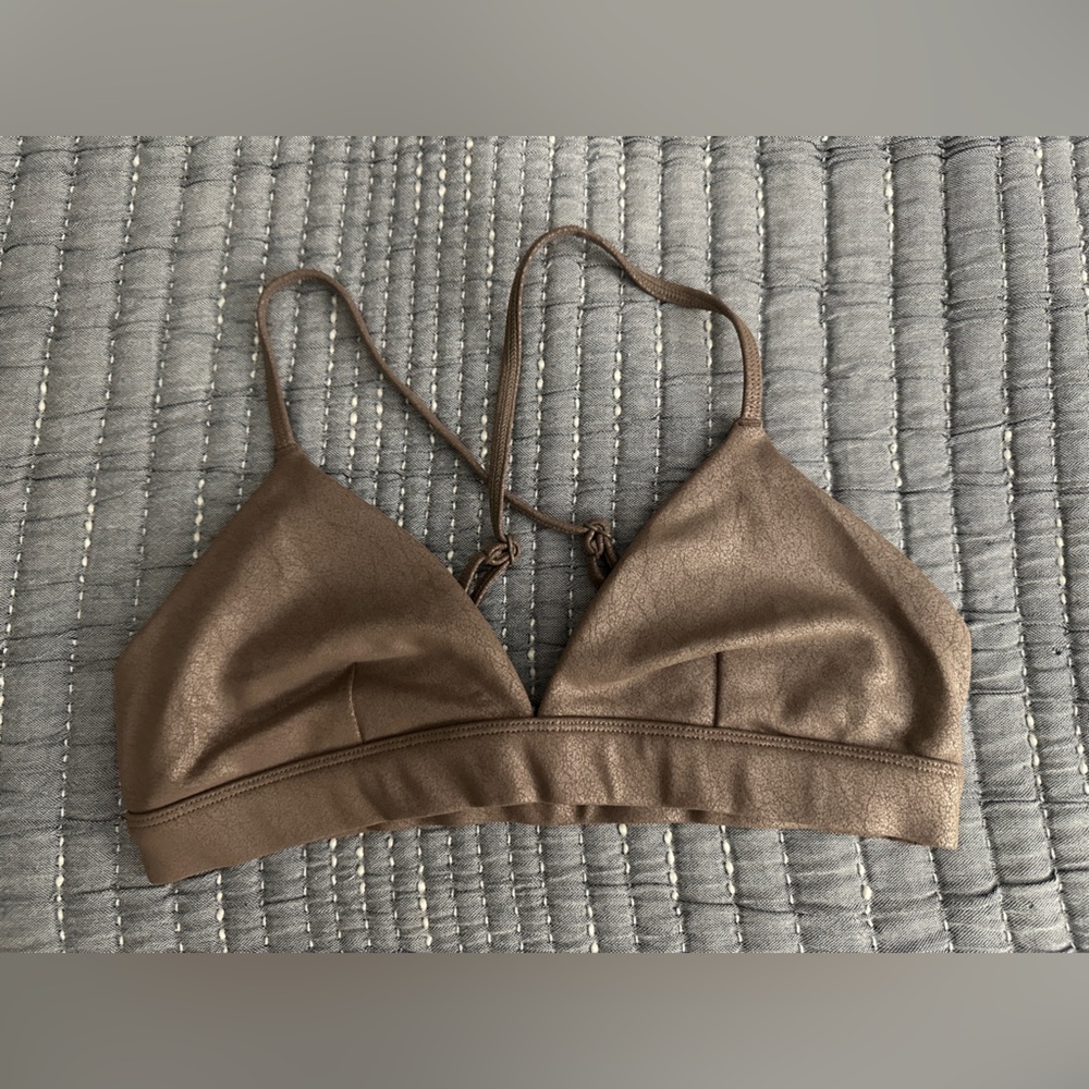 ALO Yoga Faux Leather Airbrush Splendor Bra